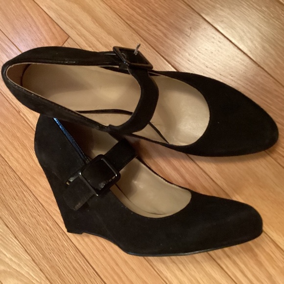Nine West Suede Wedge Shoes Size 7.5 - Picture 3 of 12